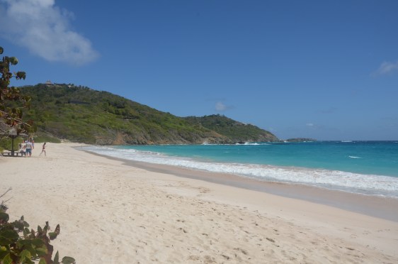 Macaroni beach på östkusten