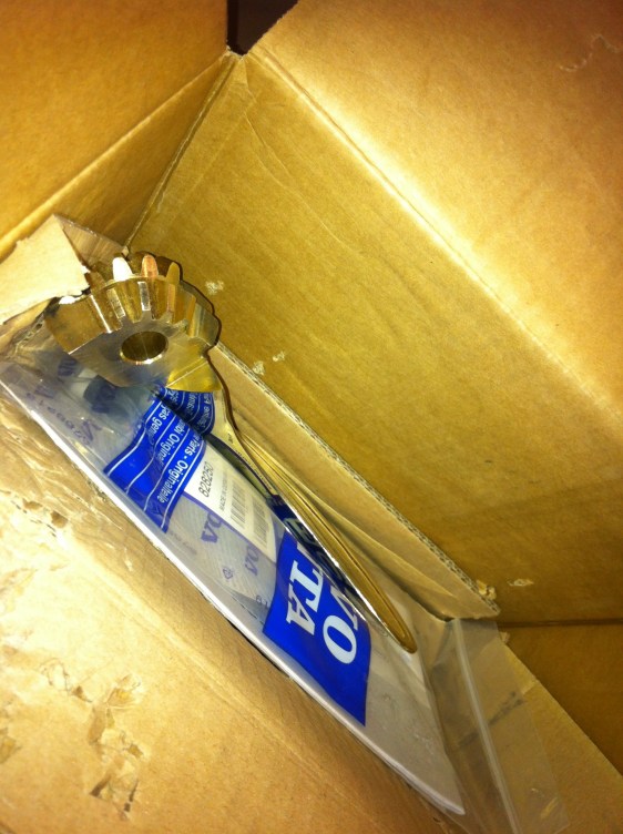 Bladen men navet saknades