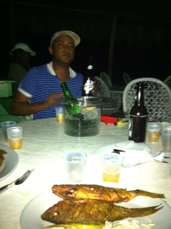 God fiskmiddag med Luis Ramon